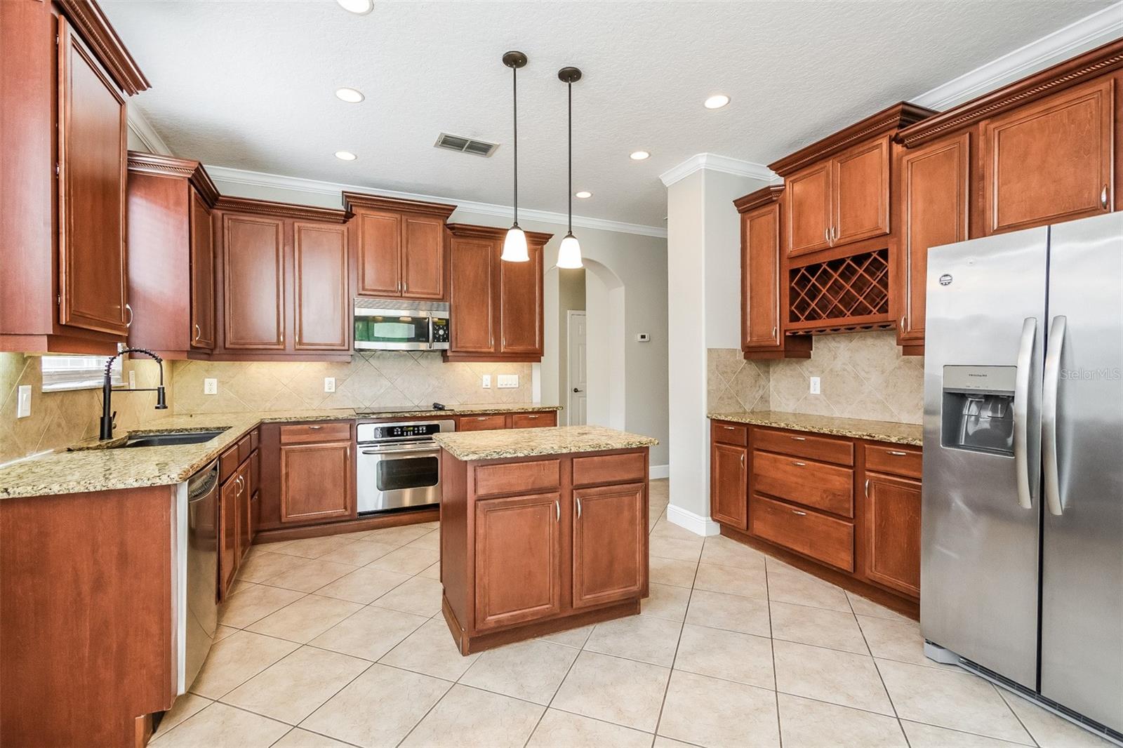 Image 6 of 15 For 15008 Stonebriar Way