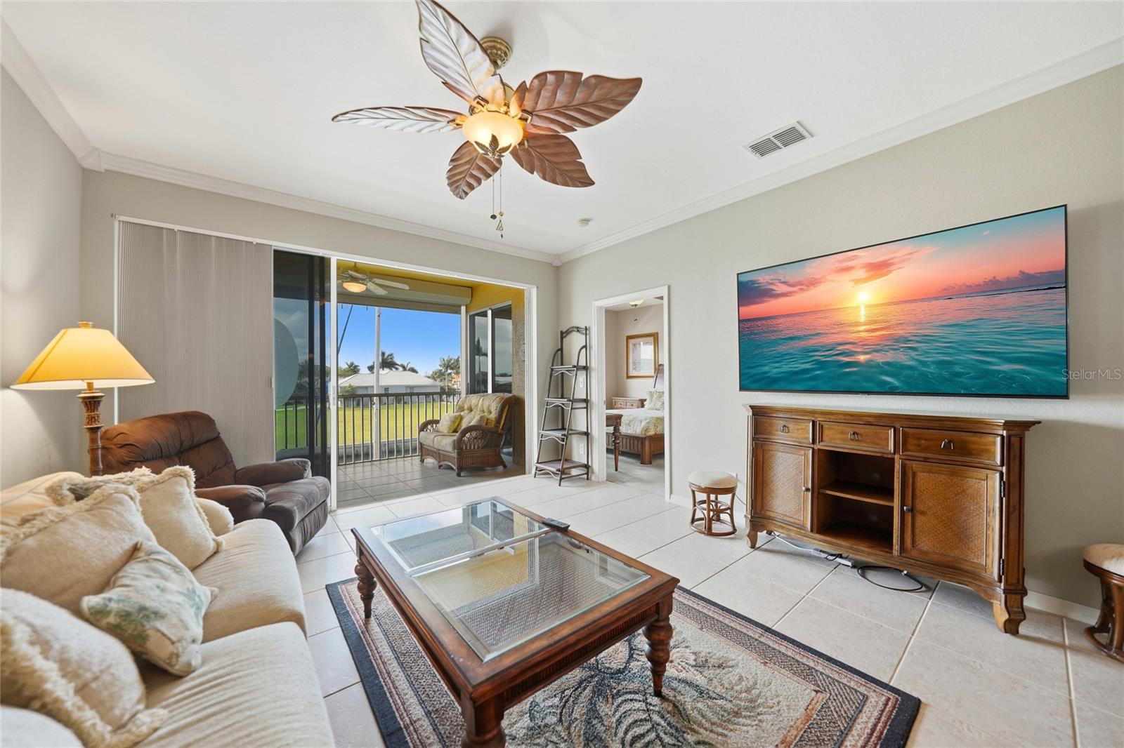 Image 14 of 45 For 2002 Bal Harbor Boulevard 1822