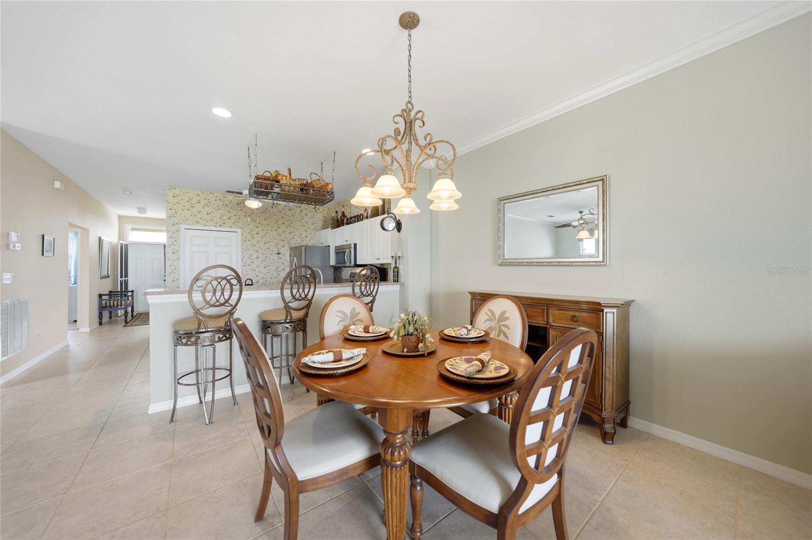 Image 15 of 45 For 2002 Bal Harbor Boulevard 1822