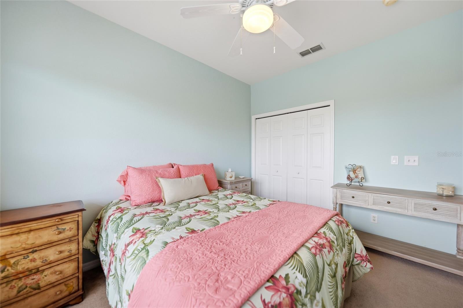 Image 30 of 45 For 2002 Bal Harbor Boulevard 1822