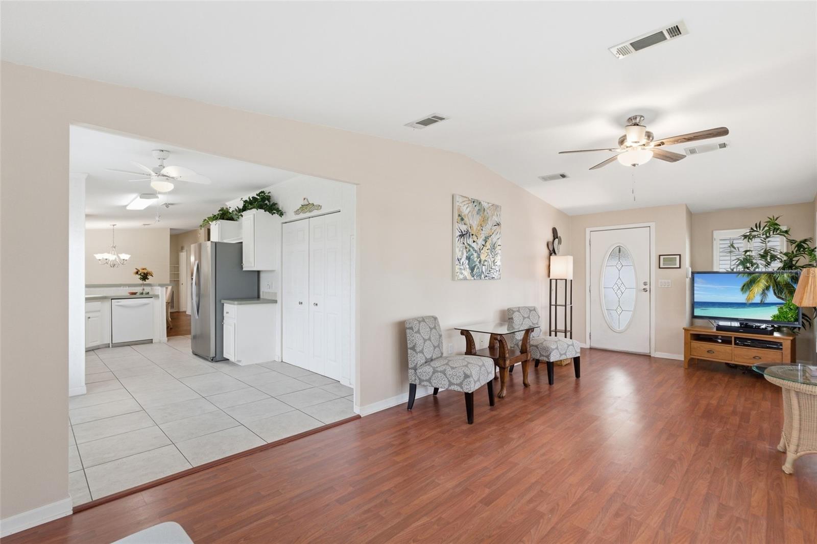 Image 10 of 51 For 15550 Burnt Store Road 30