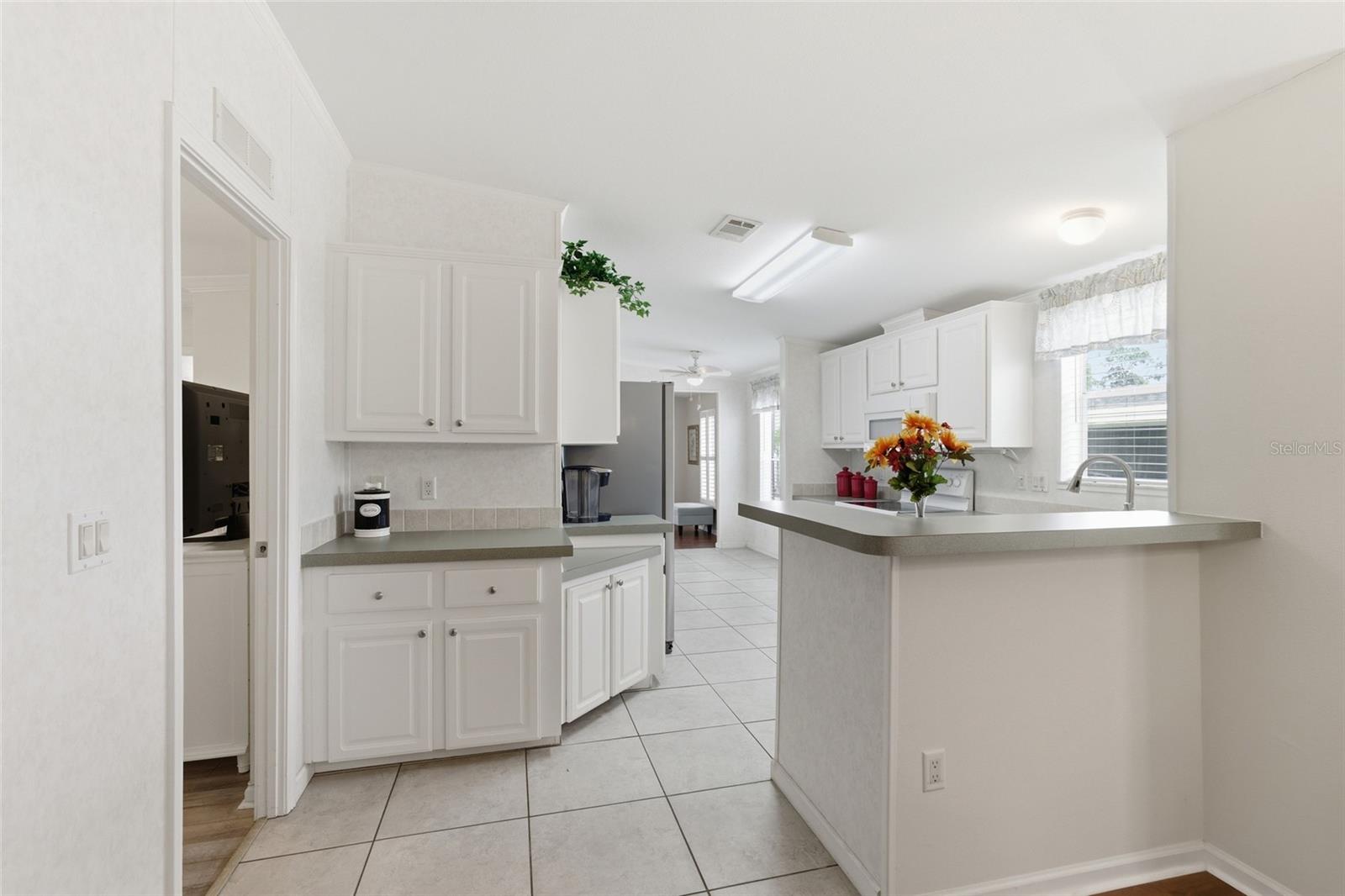 Image 22 of 51 For 15550 Burnt Store Road 30