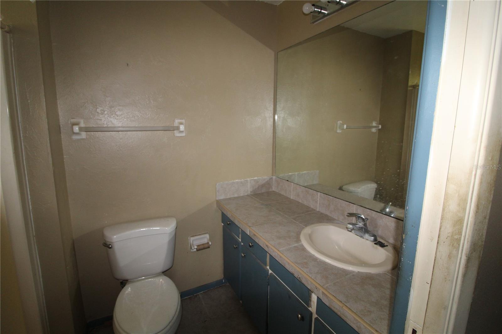 Image 5 of 14 For 11250 5th Avenue