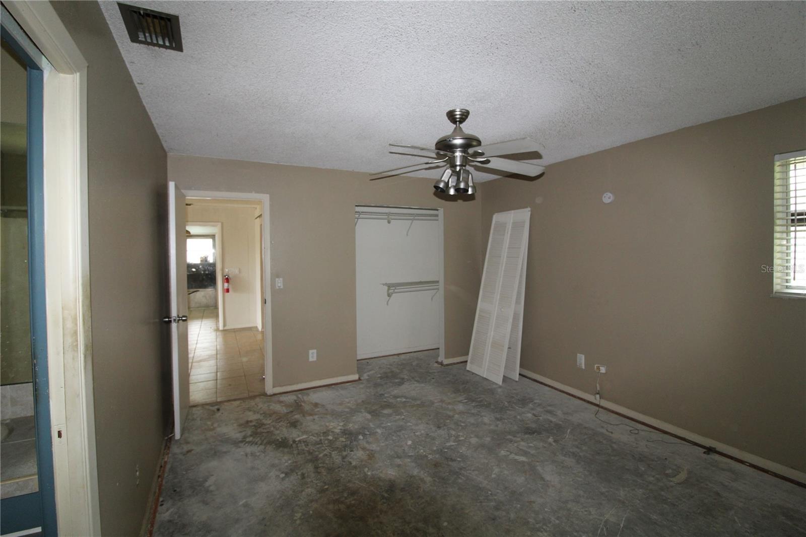 Image 7 of 14 For 11250 5th Avenue