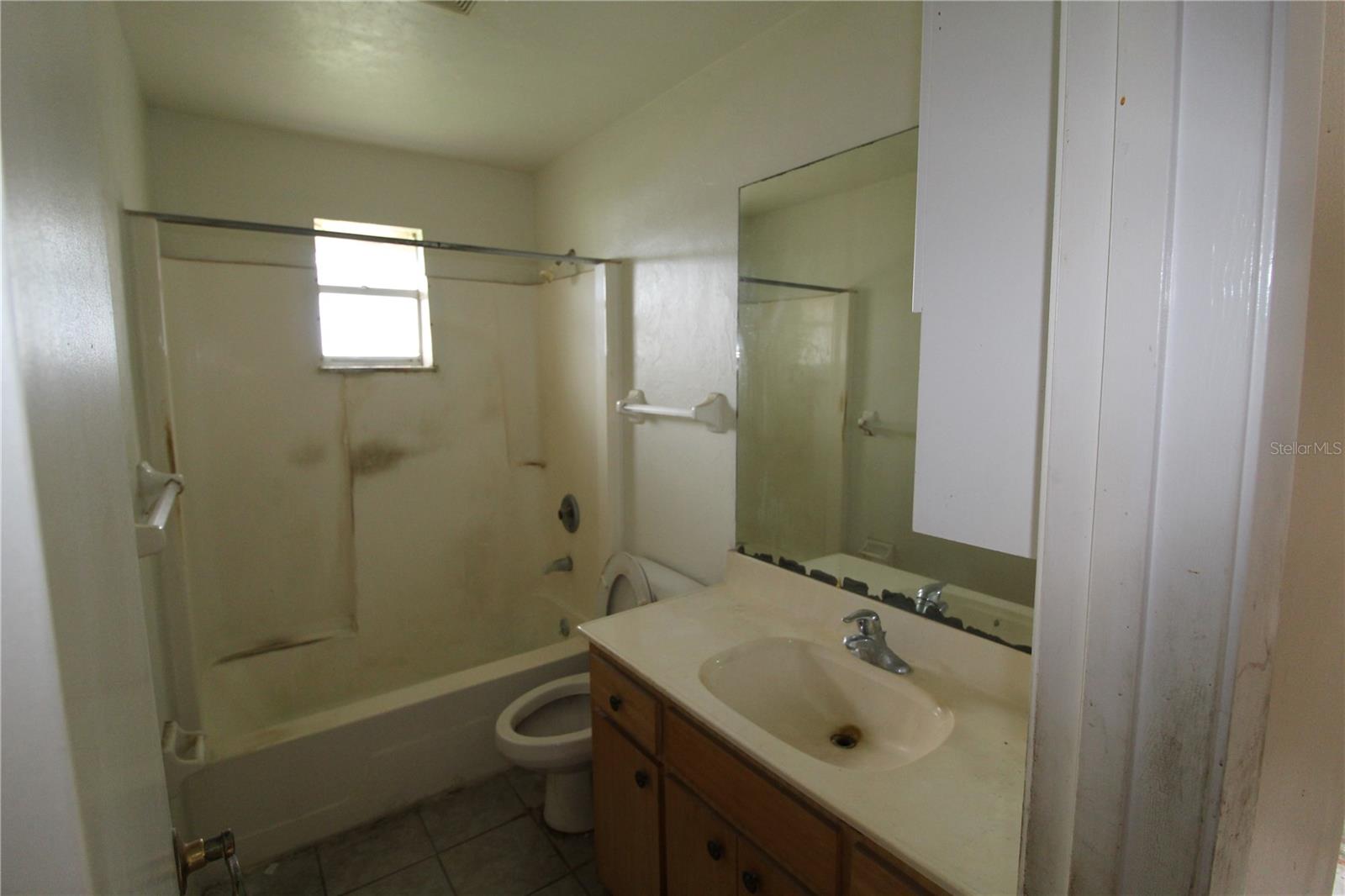 Image 8 of 14 For 11250 5th Avenue