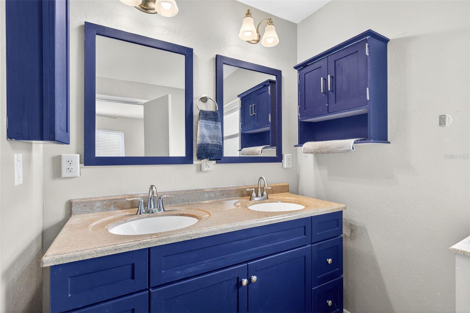 Image 16 of 26 For 4547 11th Avenue