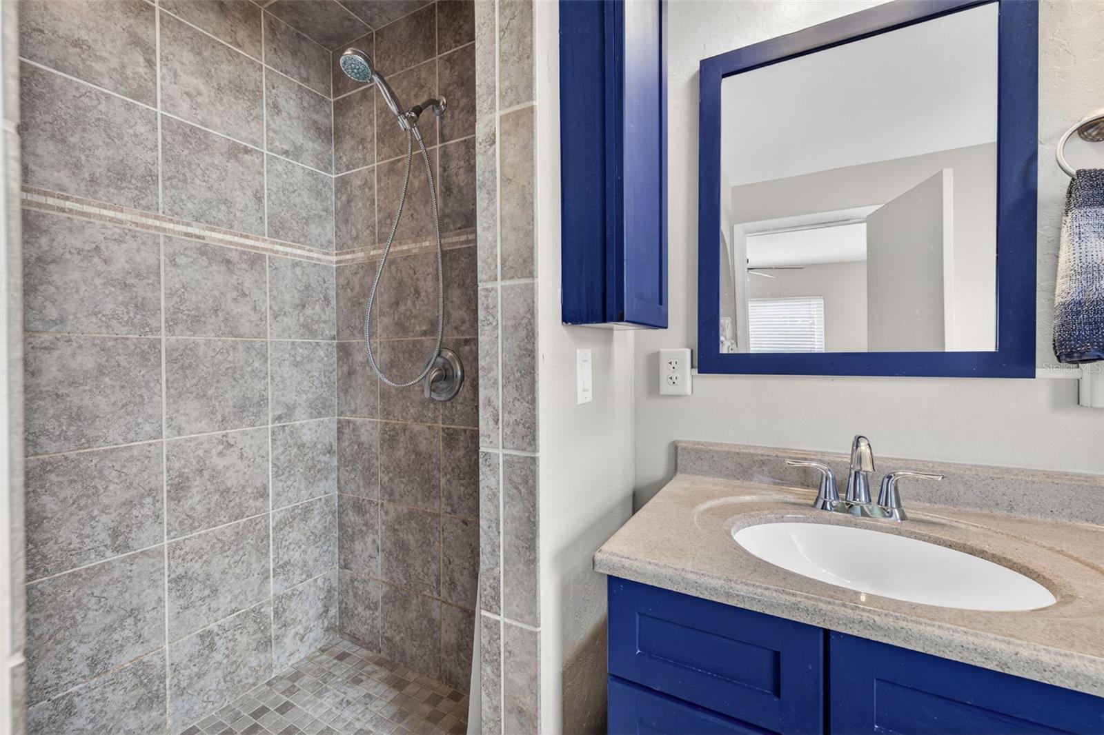 Image 17 of 26 For 4547 11th Avenue