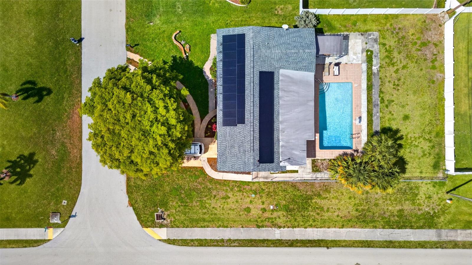 Image 20 of 26 For 4547 11th Avenue