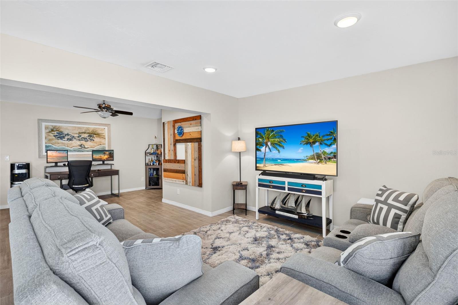 Image 8 of 26 For 4547 11th Avenue