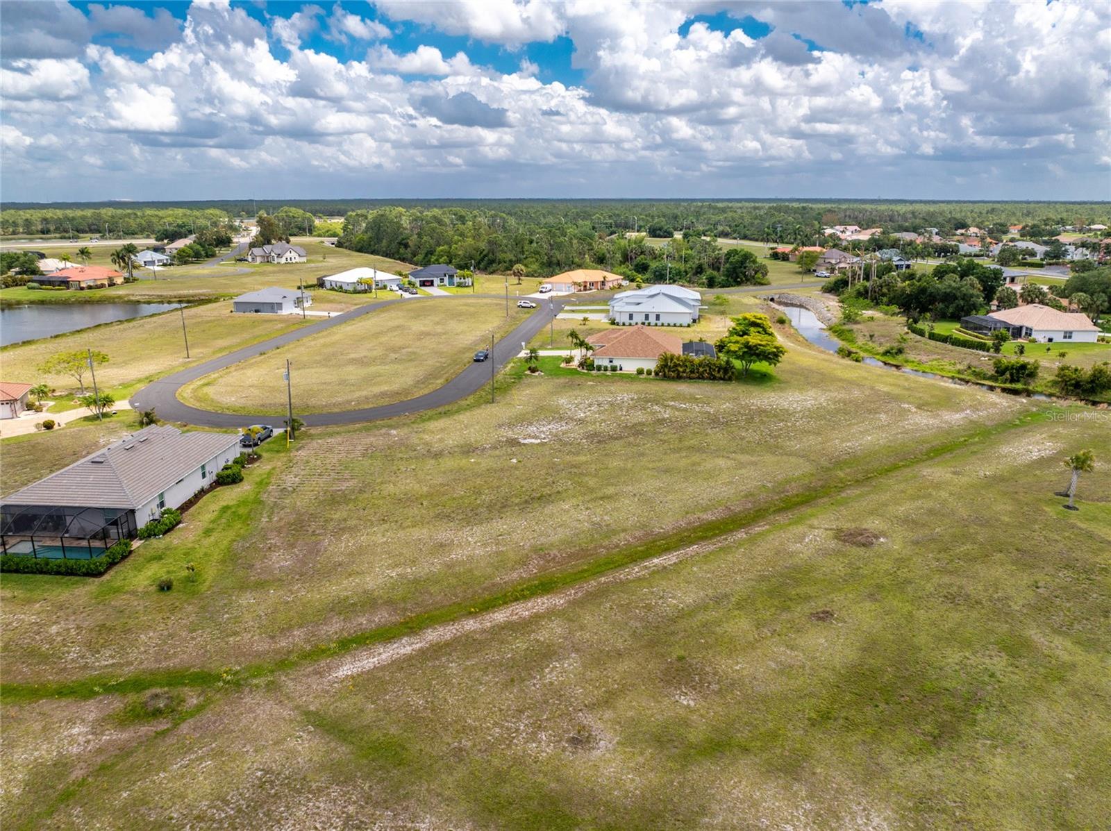 Image 26 of 35 For 17508 & 17514 Vellum Circle