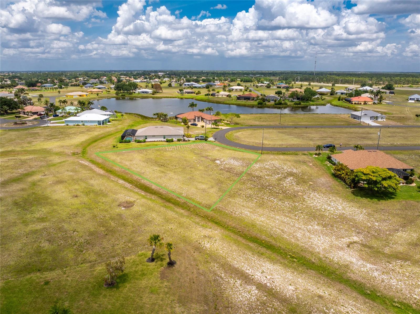 Image 27 of 35 For 17508 & 17514 Vellum Circle