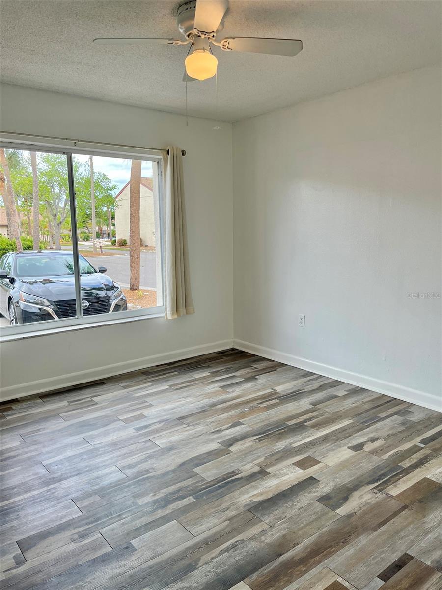 Image 22 of 34 For 2724 Hidden Lake Boulevard A