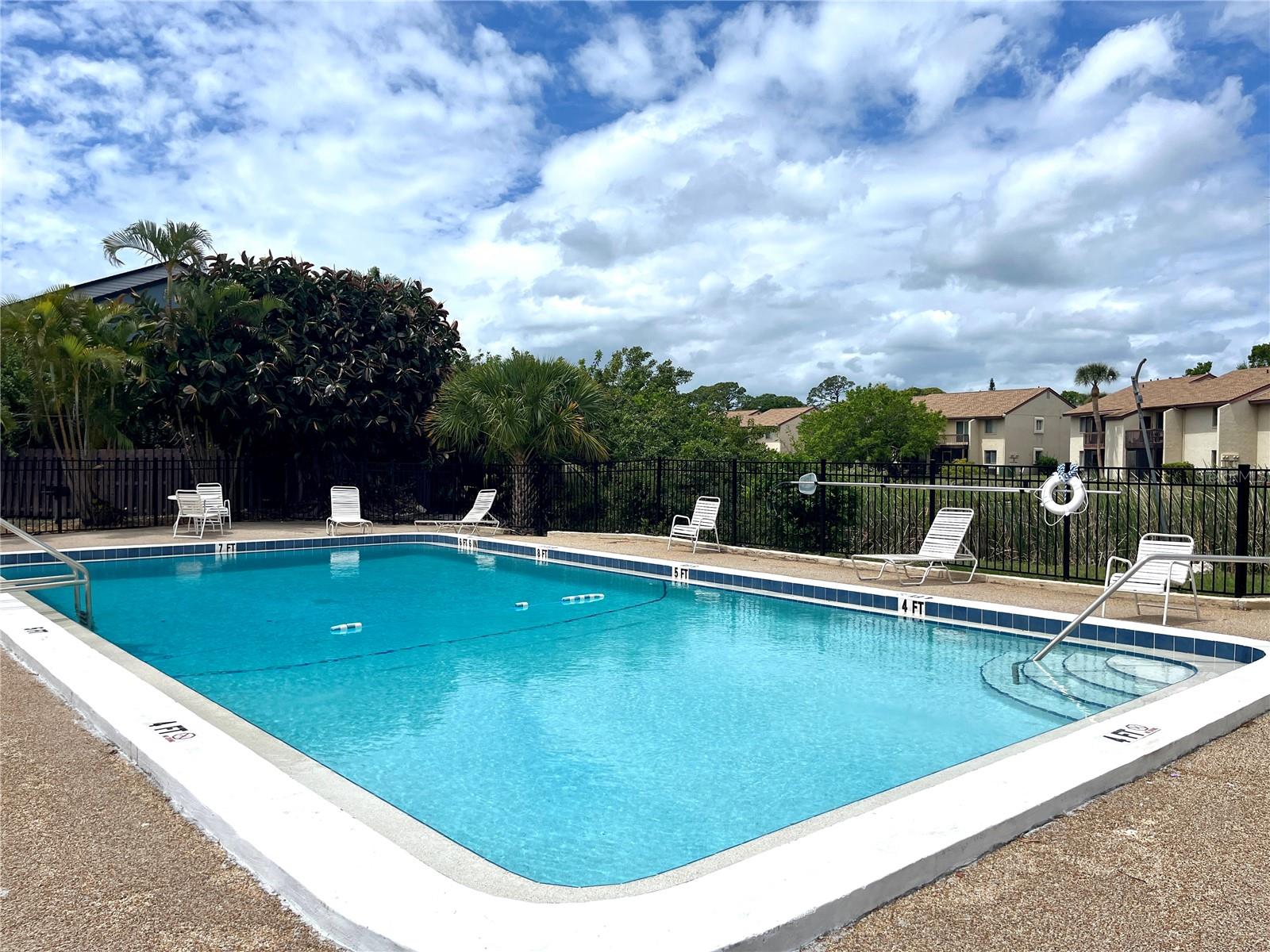 Image 28 of 34 For 2724 Hidden Lake Boulevard A