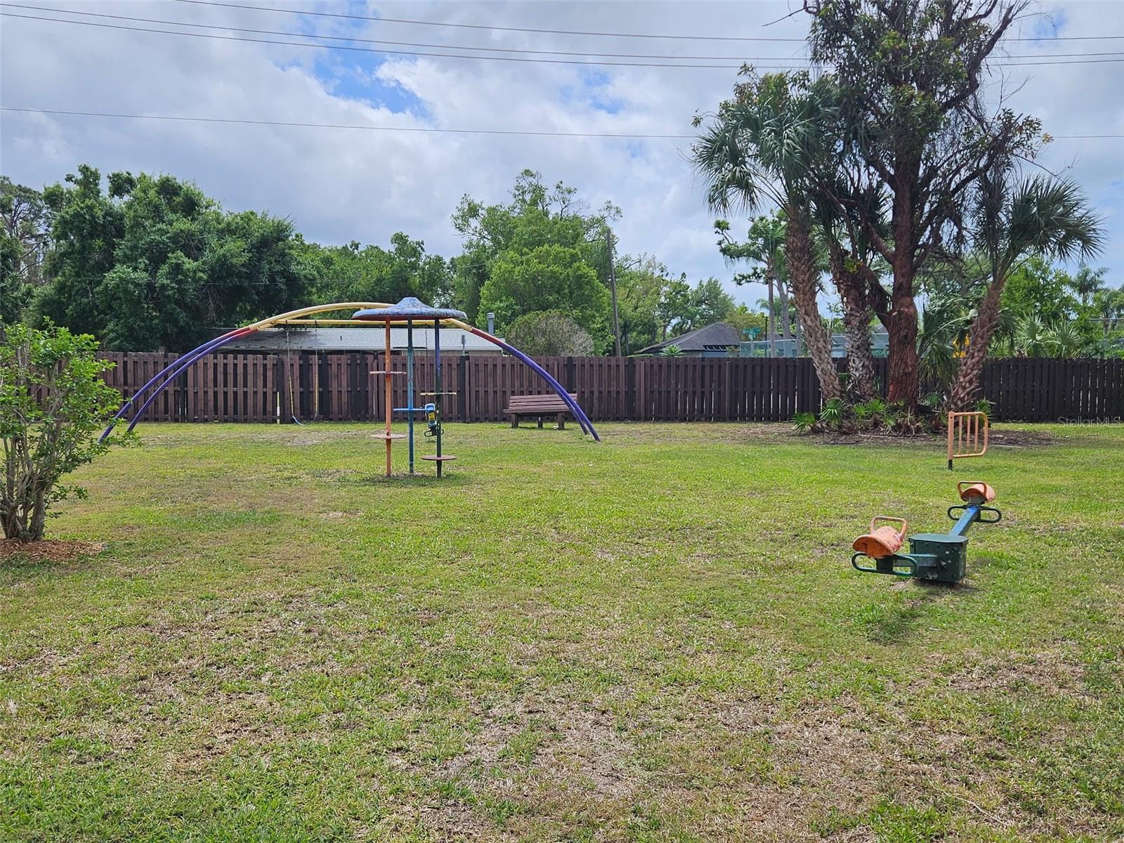 Image 31 of 34 For 2724 Hidden Lake Boulevard A