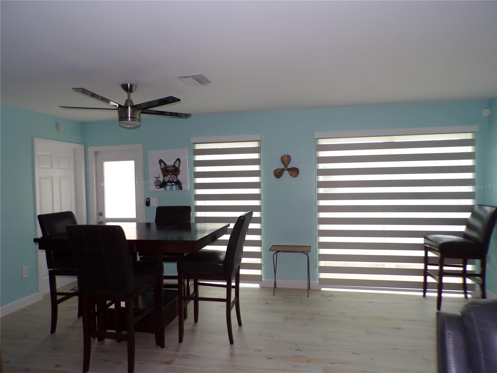 Image 20 of 55 For 21088 Edgewater Drive