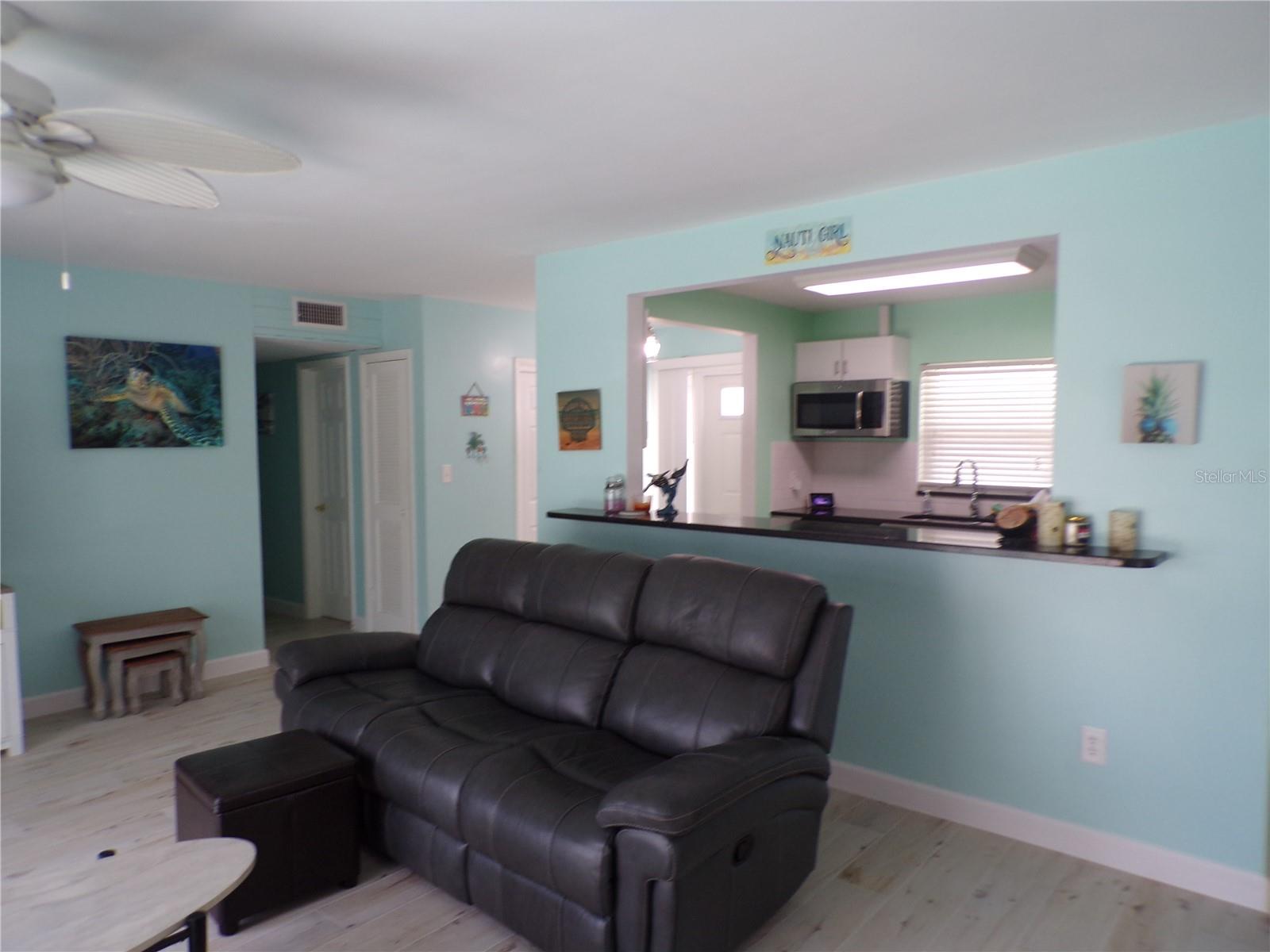 Image 35 of 55 For 21088 Edgewater Drive