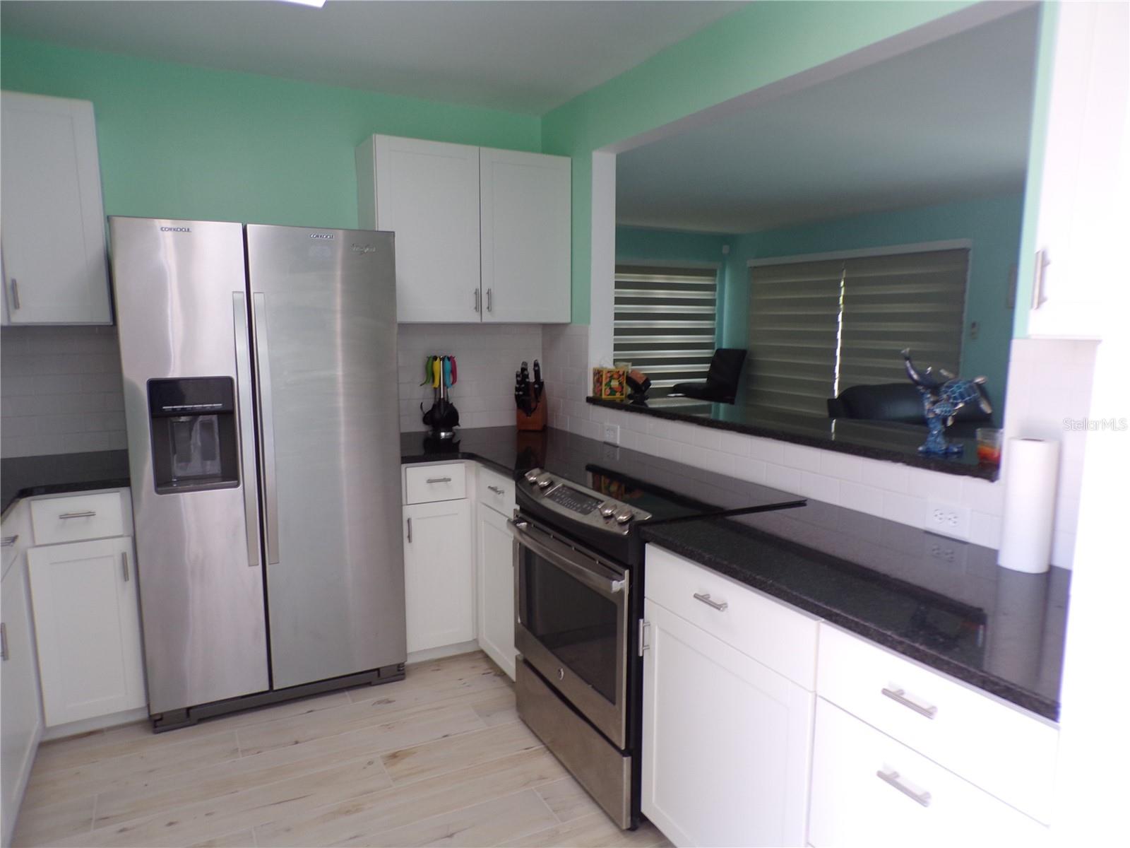 Image 36 of 55 For 21088 Edgewater Drive