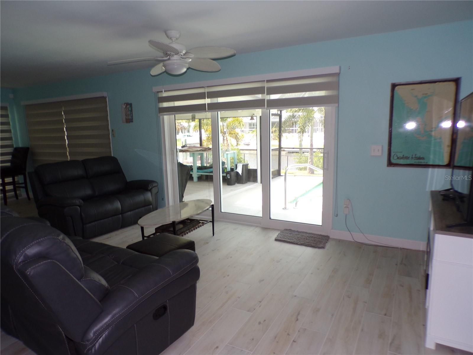 Image 39 of 55 For 21088 Edgewater Drive