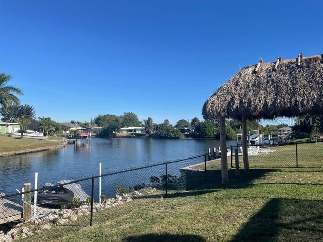 Image 5 of 55 For 21088 Edgewater Drive