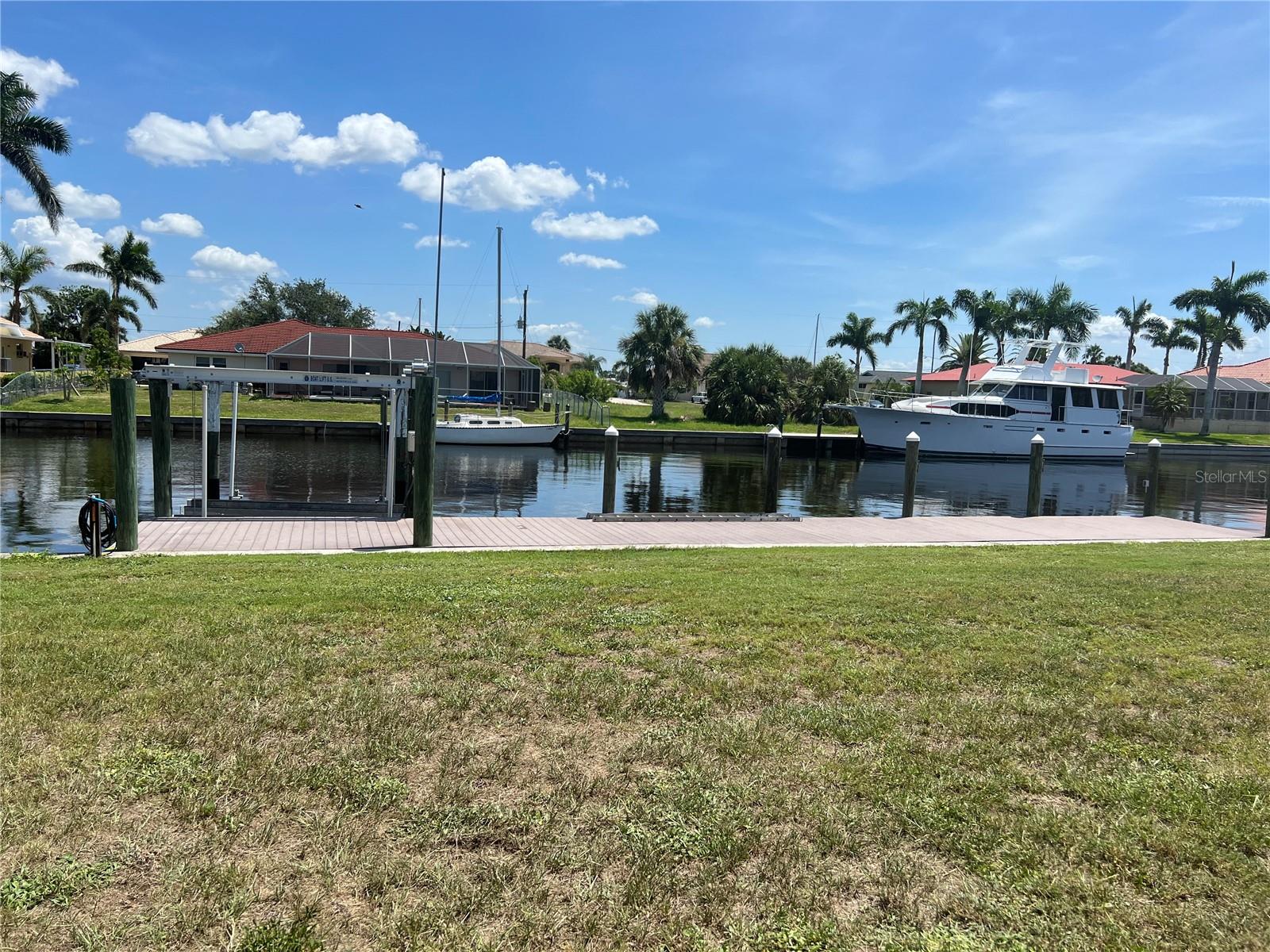 Image 35 of 36 For 110 Sinclair Street Se