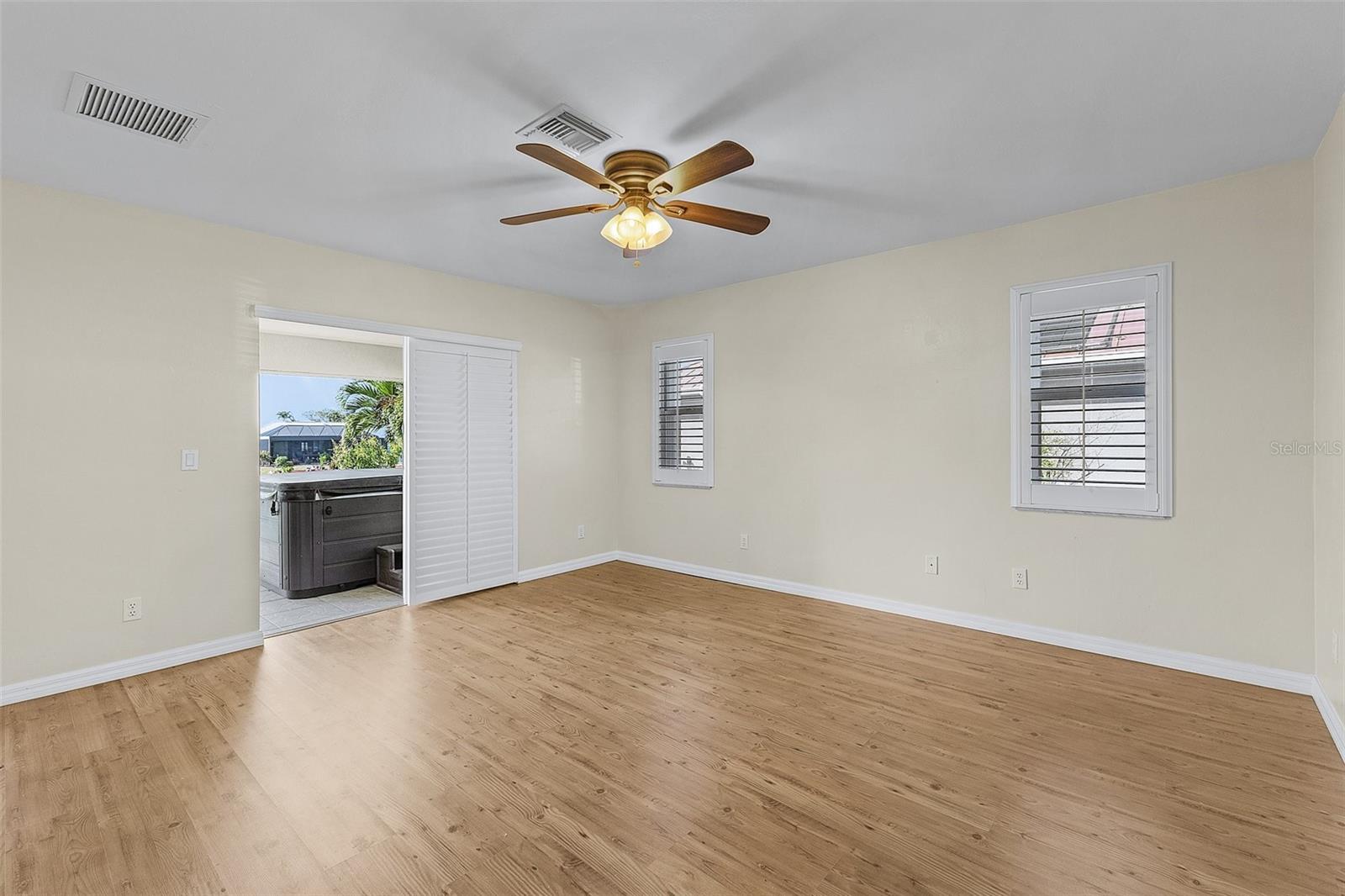 Image 13 of 25 For 1230 4th Avenue