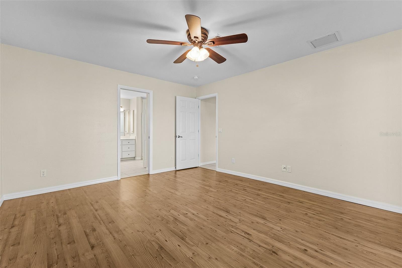 Image 14 of 25 For 1230 4th Avenue