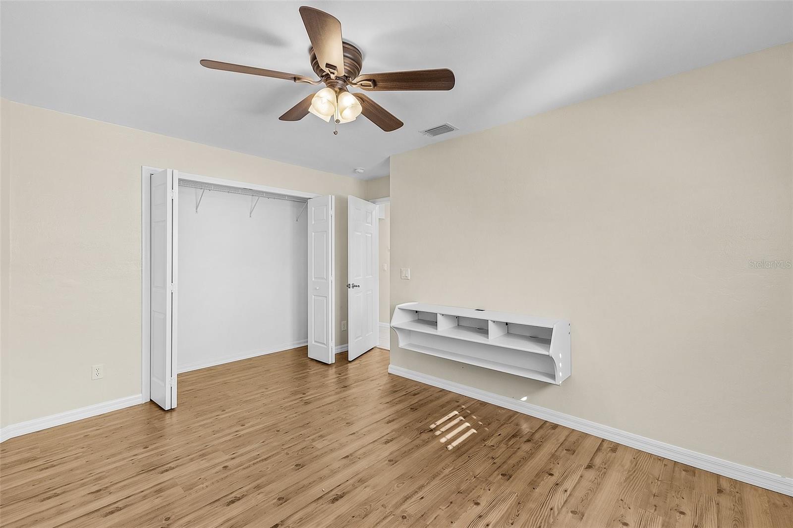 Image 19 of 25 For 1230 4th Avenue