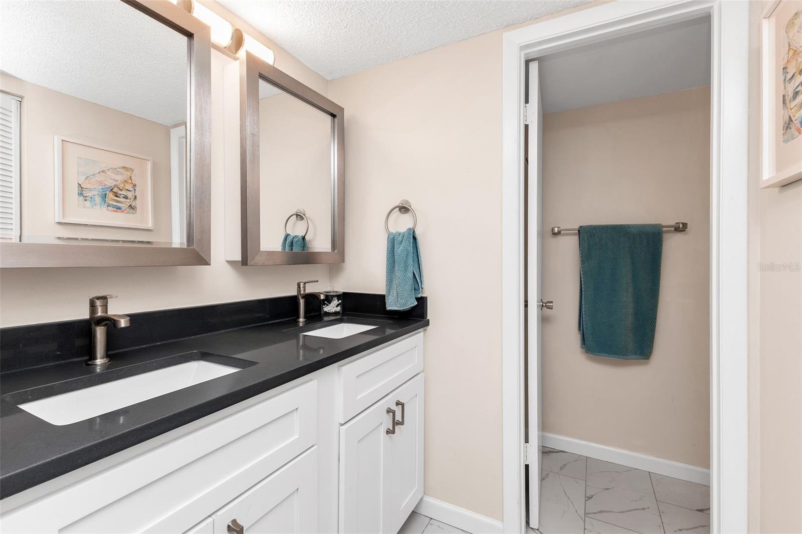 Image 19 of 88 For 25188 Marion Avenue A207