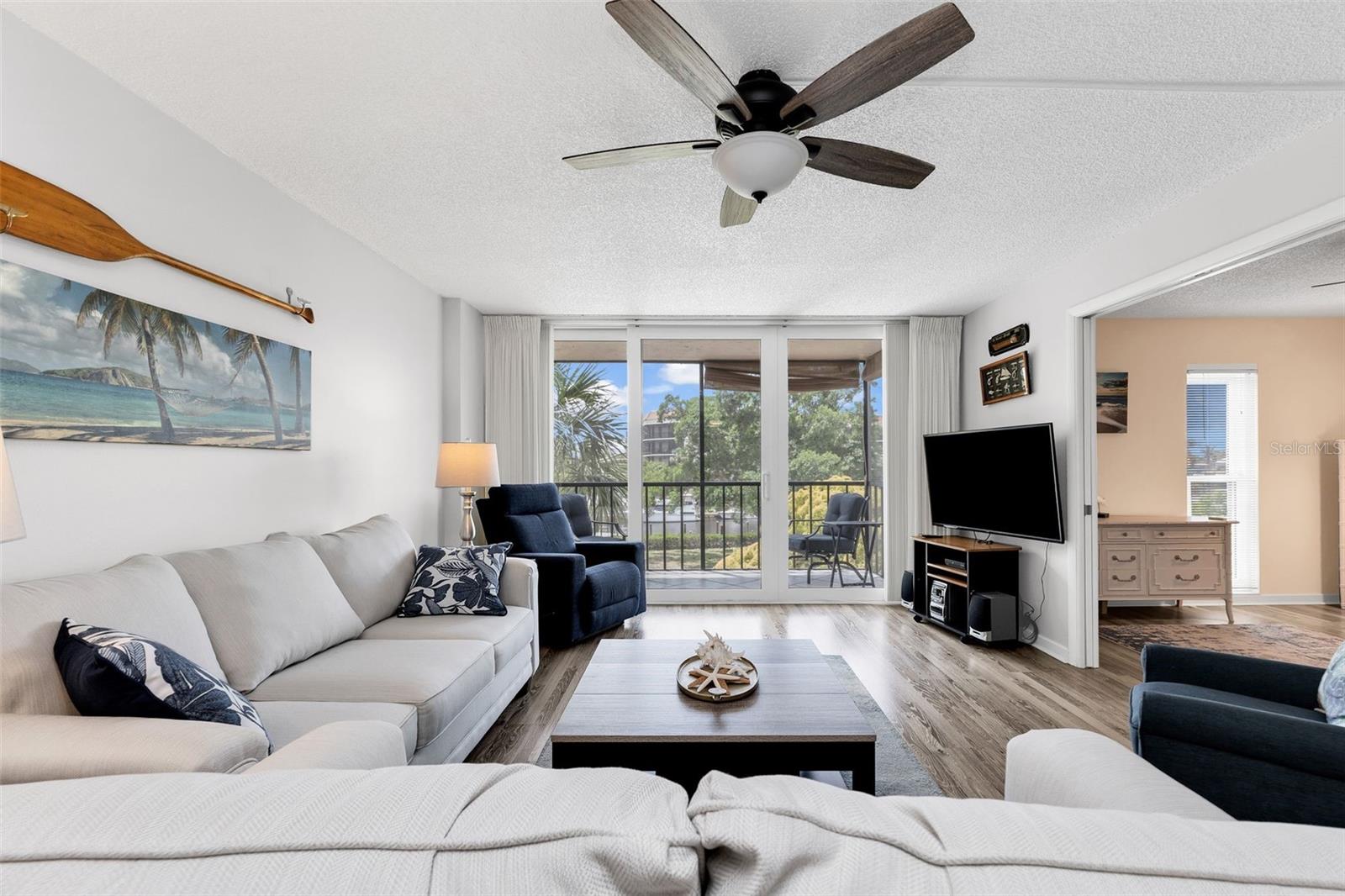 Image 5 of 88 For 25188 Marion Avenue A207