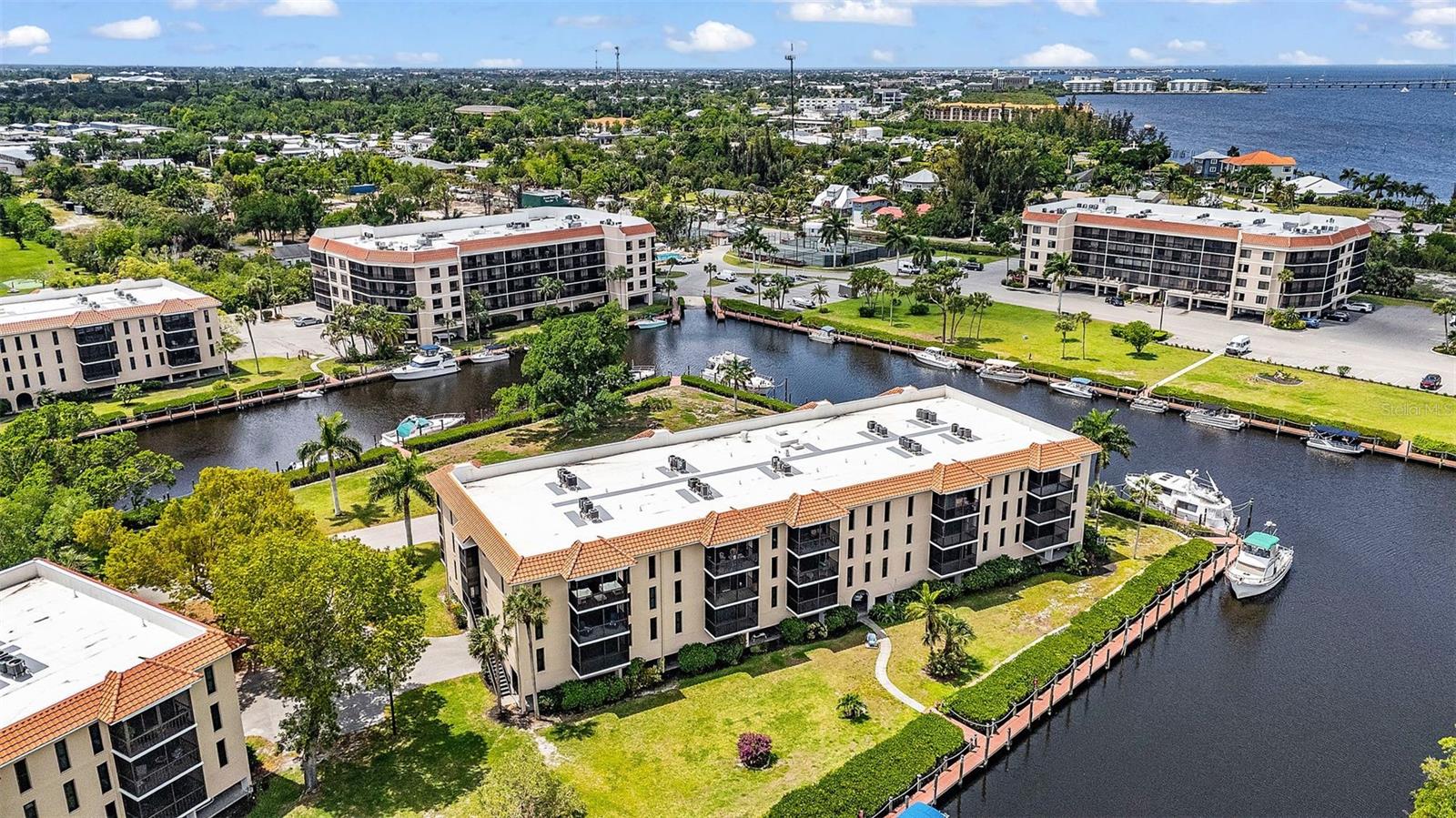 Image 65 of 88 For 25188 Marion Avenue A207