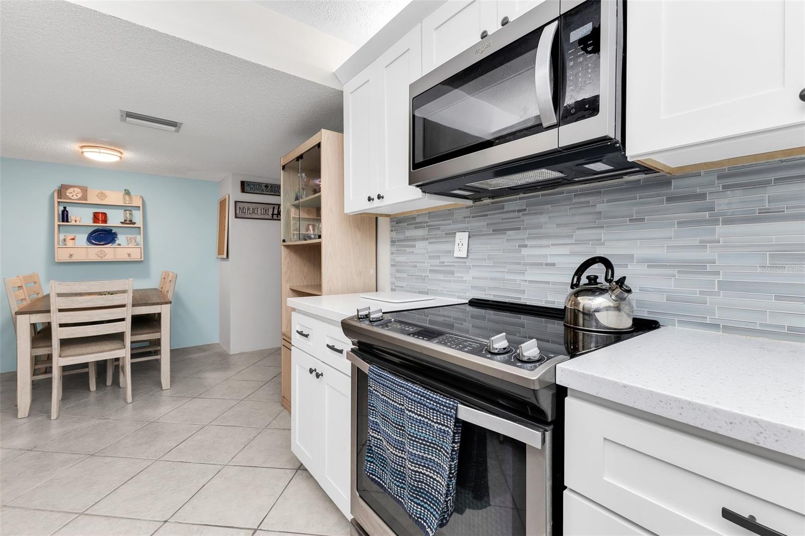 Image 9 of 88 For 25188 Marion Avenue A207