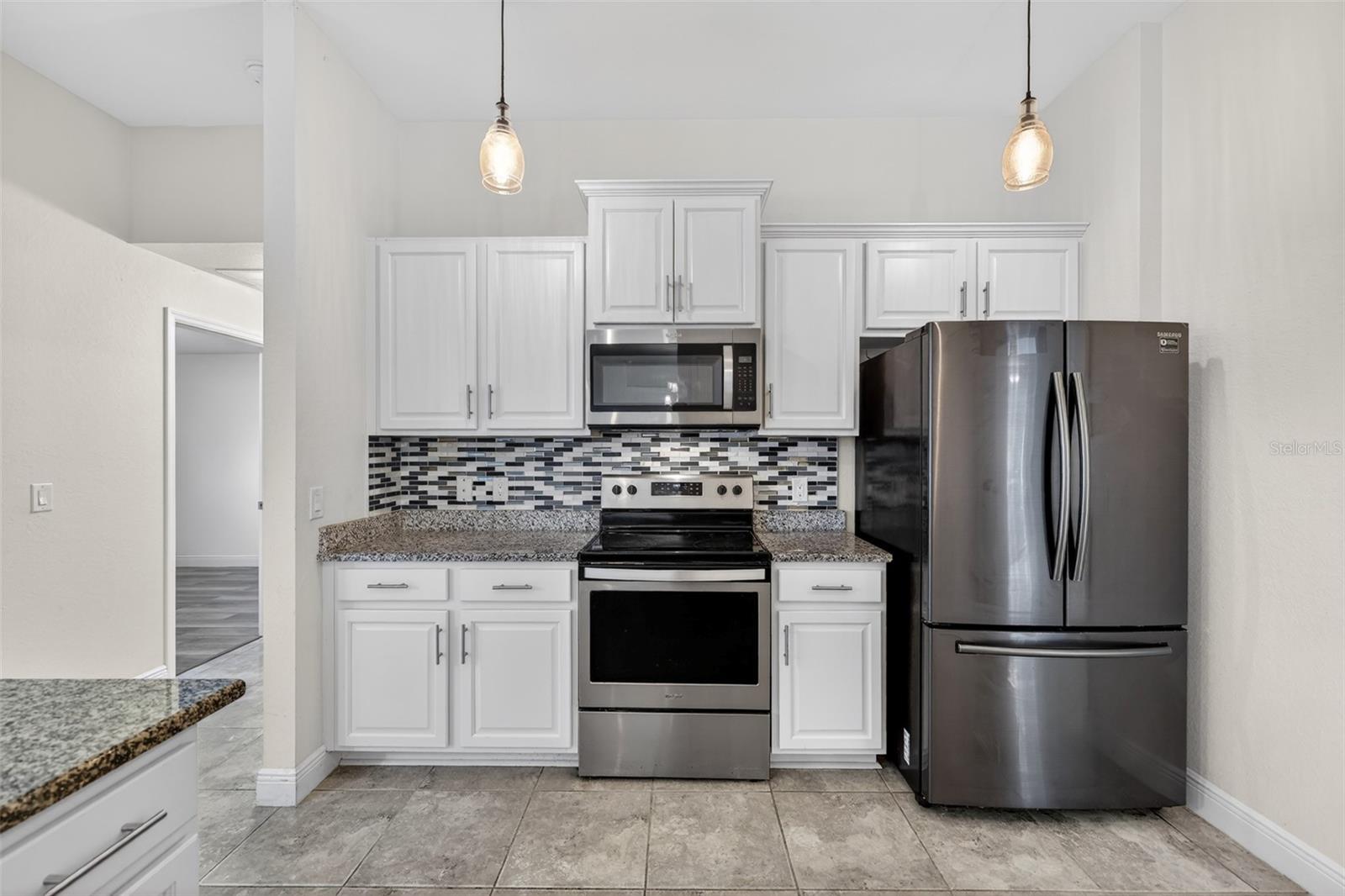 Image 15 of 39 For 501 San Cristobal Avenue