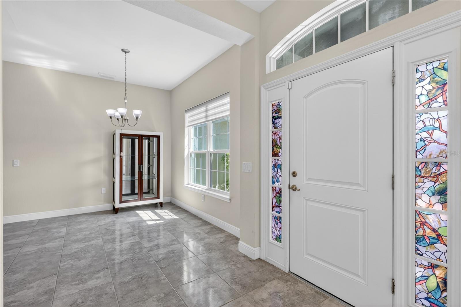 Image 3 of 39 For 501 San Cristobal Avenue