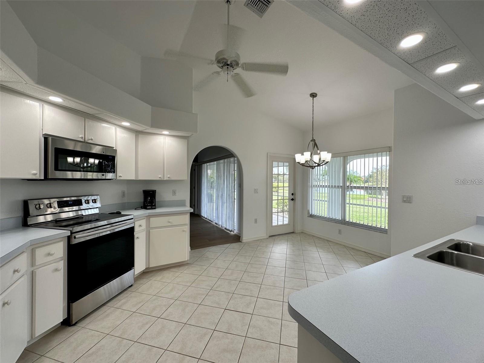 Image 12 of 34 For 2169 Onondaga Lane