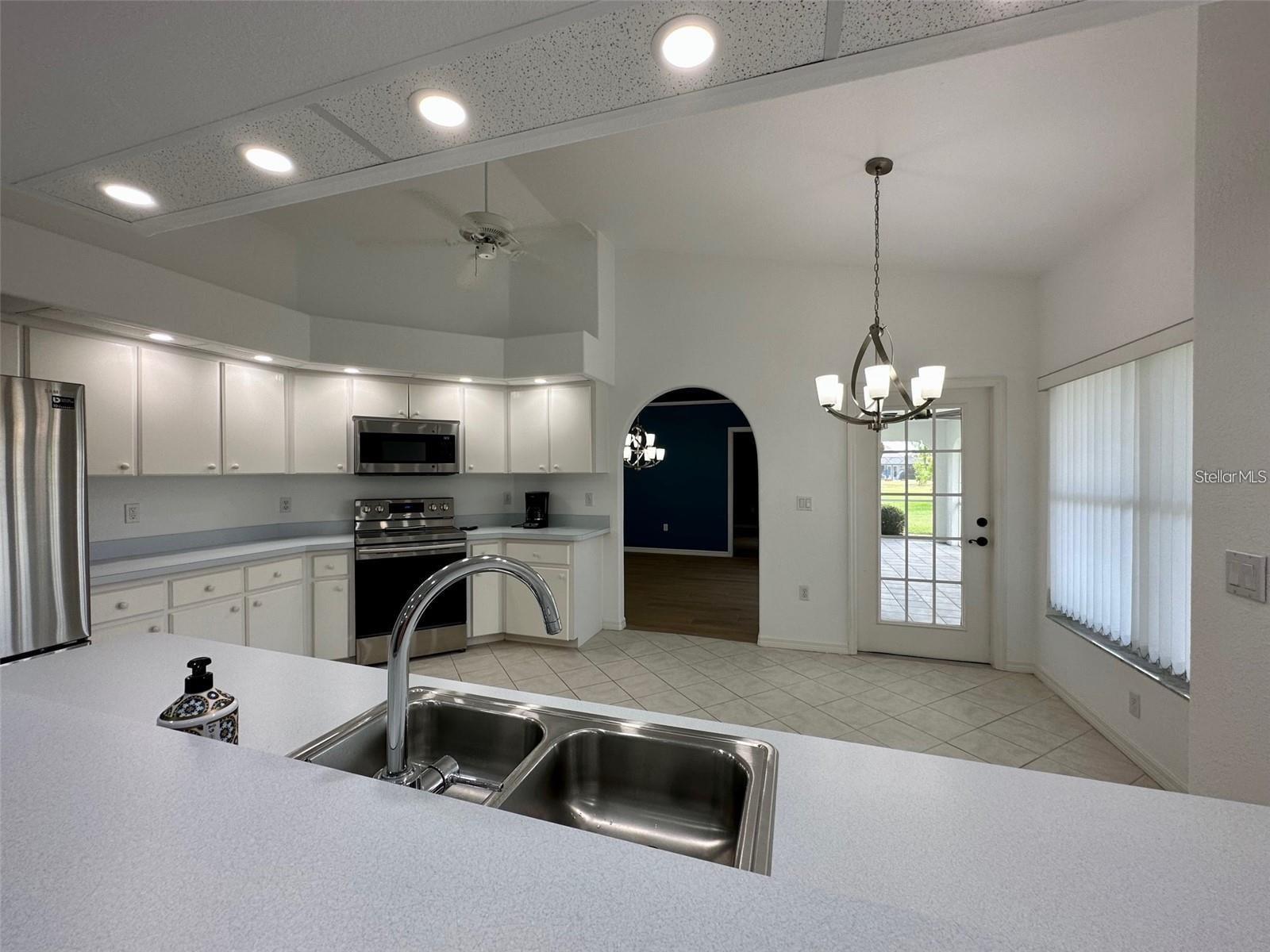 Image 13 of 34 For 2169 Onondaga Lane