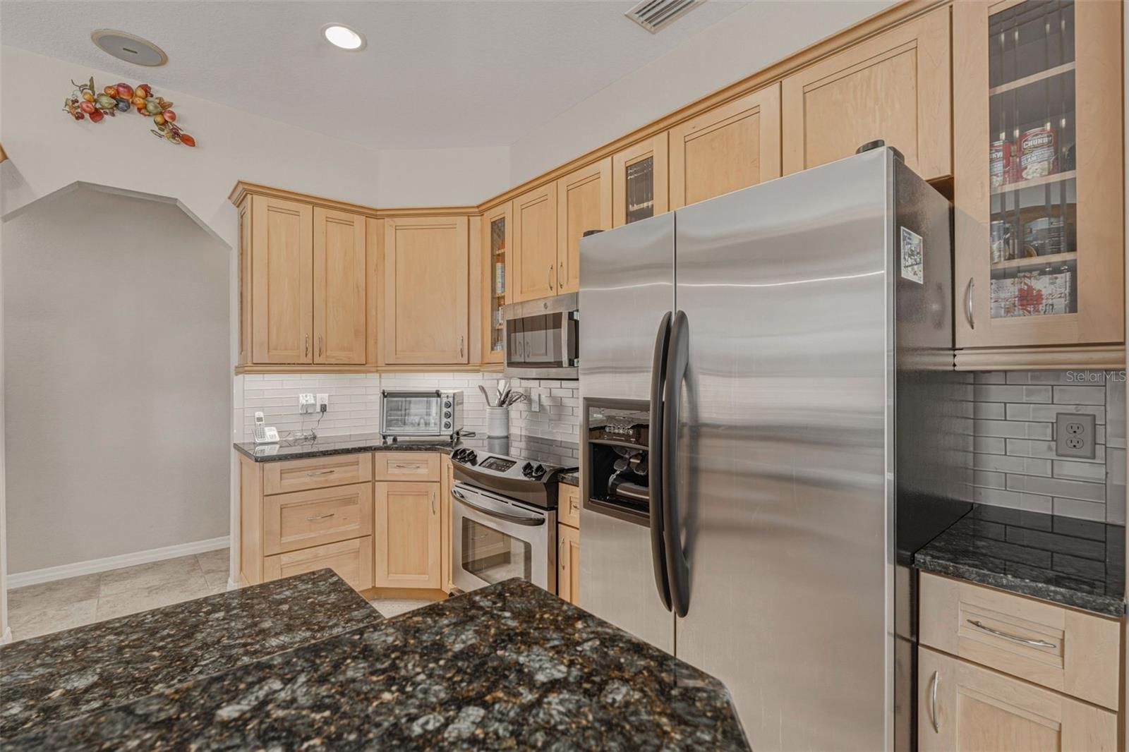 Image 10 of 41 For 9452 Nastrand Circle