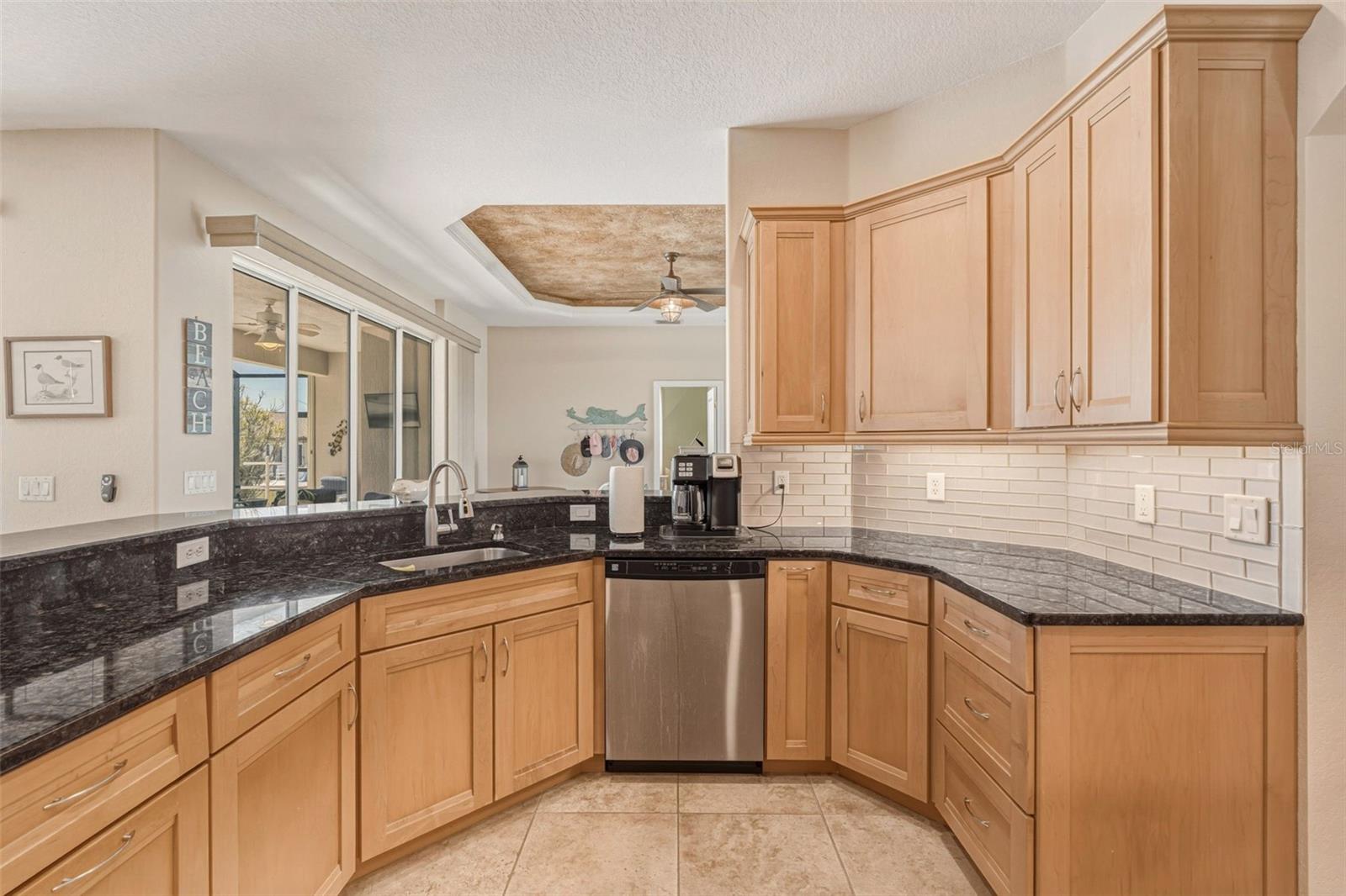 Image 12 of 41 For 9452 Nastrand Circle