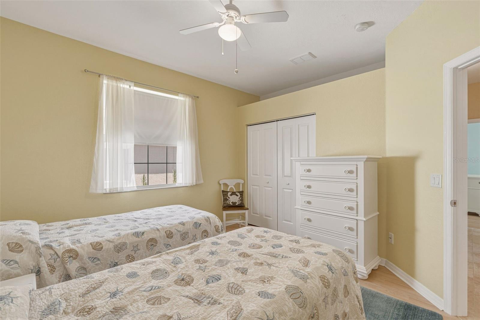 Image 23 of 41 For 9452 Nastrand Circle