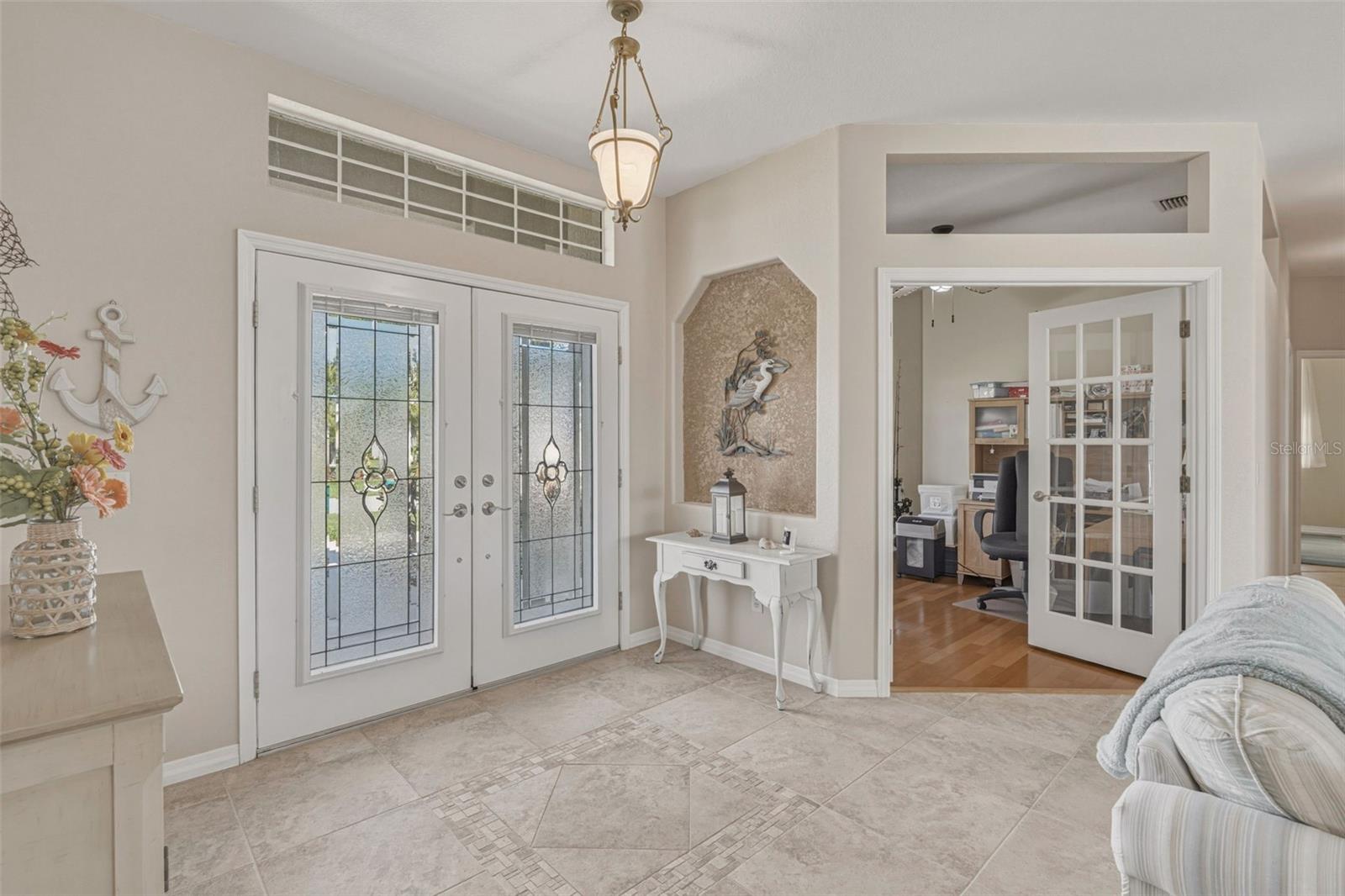 Image 6 of 41 For 9452 Nastrand Circle