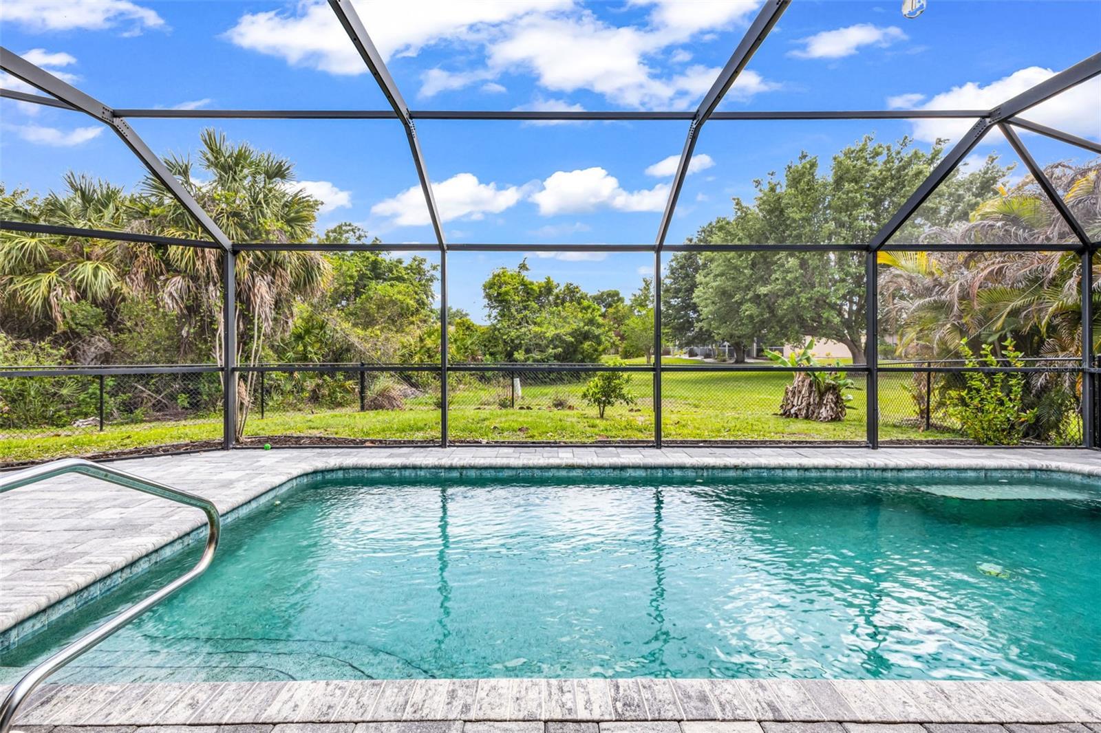 Image 21 of 28 For 27375 Pasto Drive