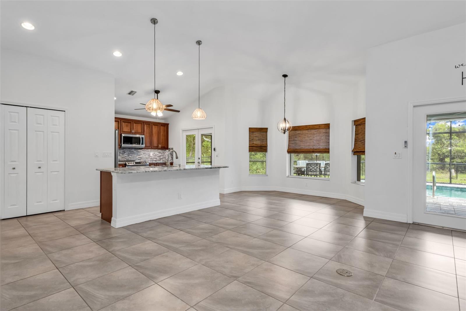 Image 4 of 28 For 27375 Pasto Drive