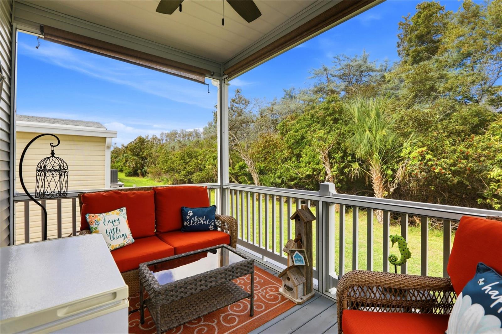 Image 24 of 49 For 701 Aqui Esta Drive 218