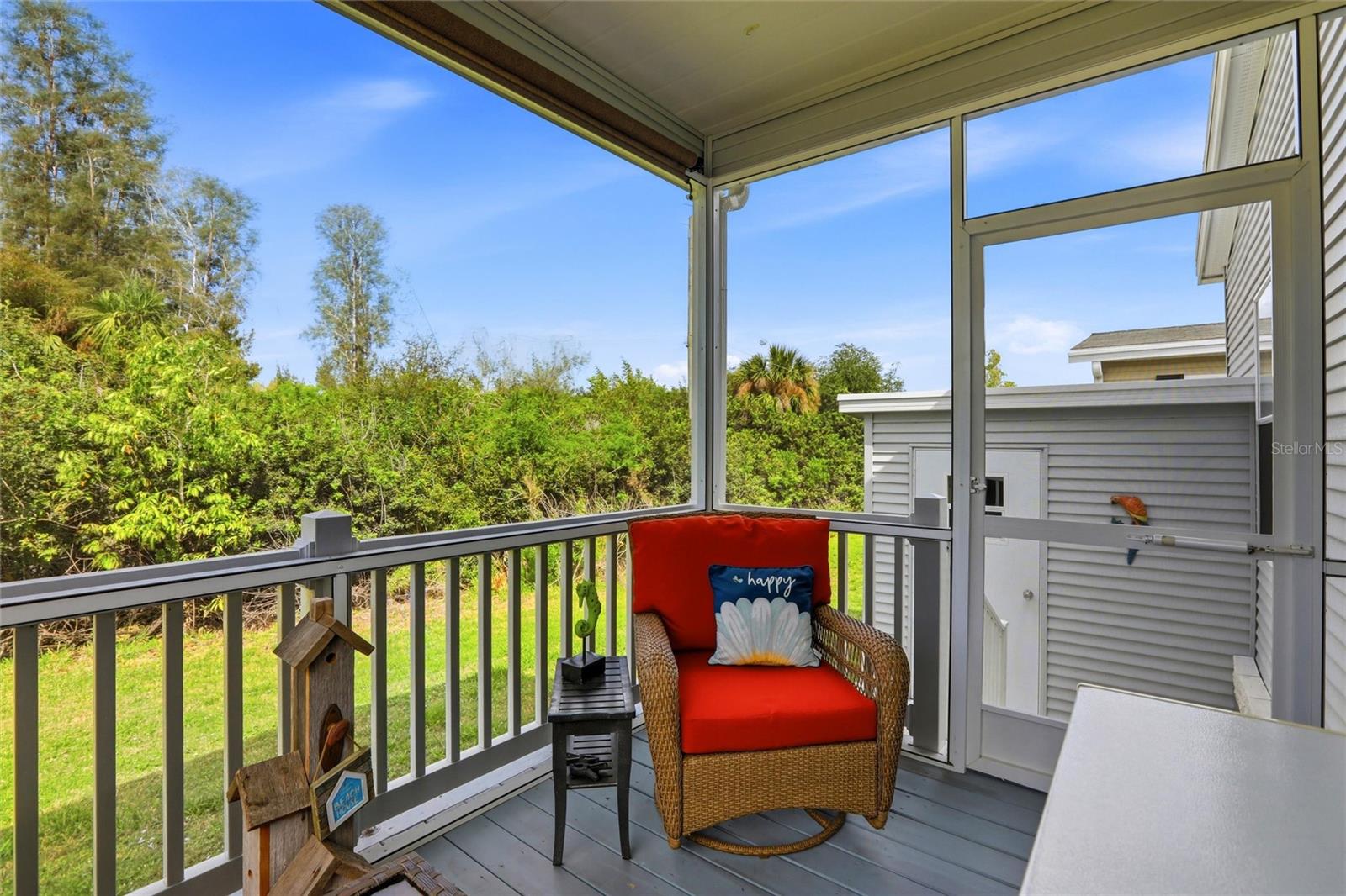 Image 25 of 49 For 701 Aqui Esta Drive 218