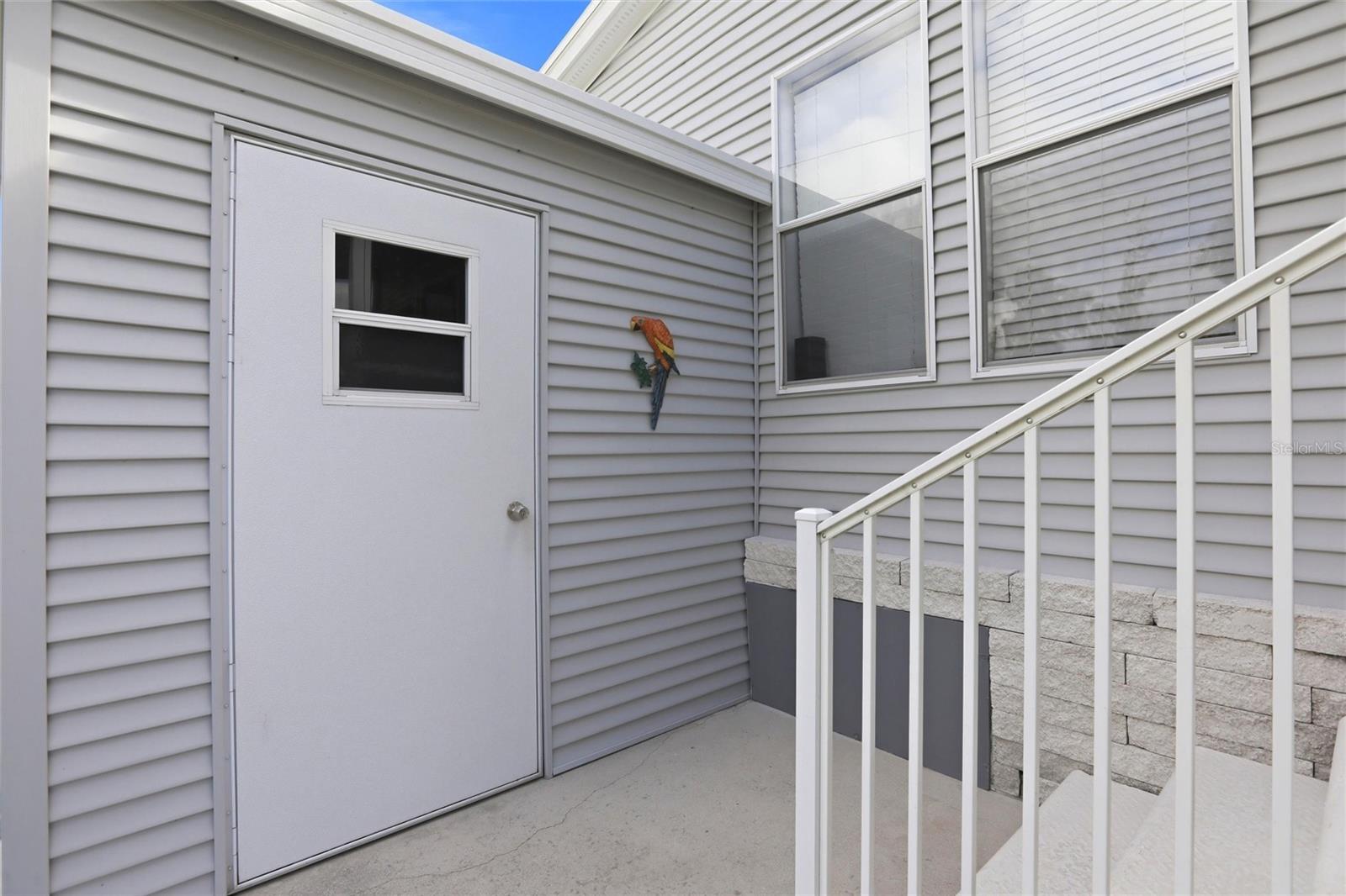 Image 28 of 49 For 701 Aqui Esta Drive 218