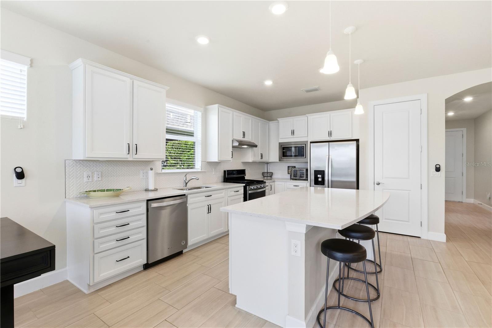 Image 17 of 59 For 17728 Silverspur Drive