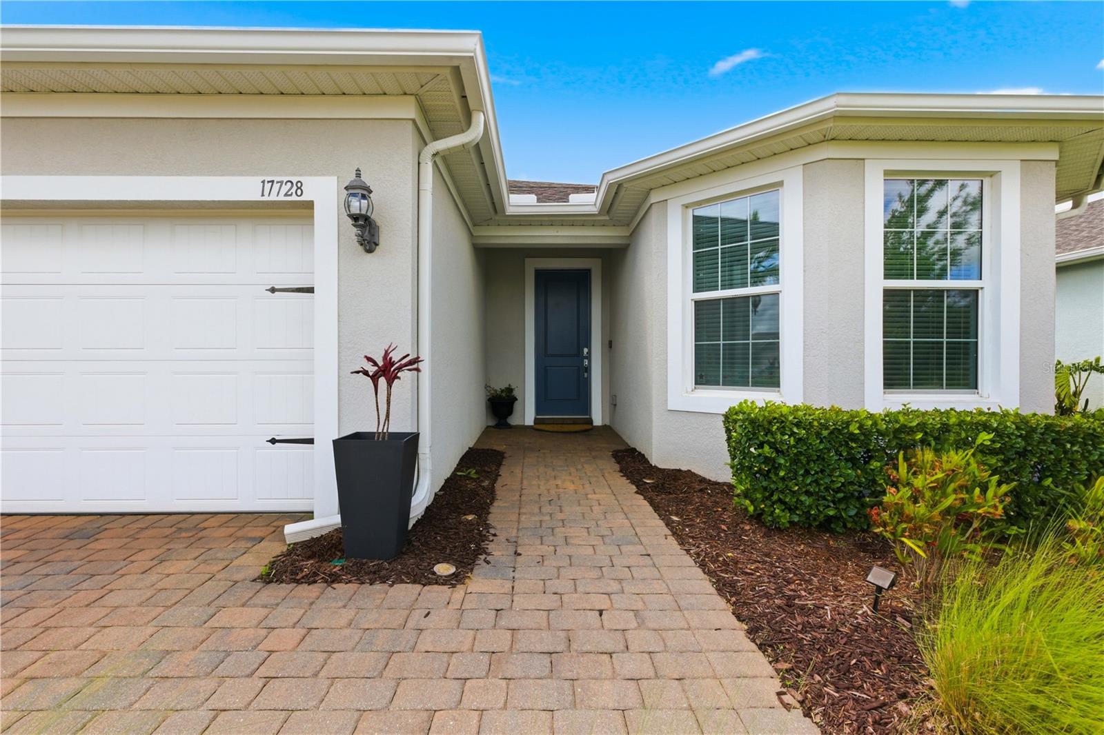 Image 5 of 59 For 17728 Silverspur Drive