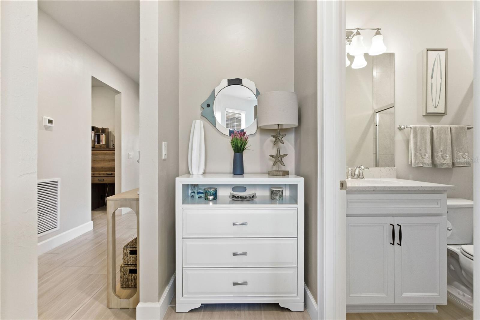 Image 9 of 59 For 17728 Silverspur Drive