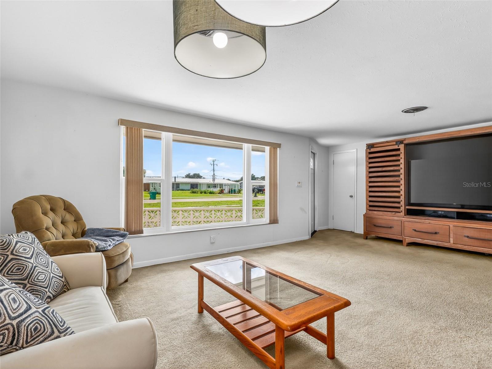 Image 10 of 29 For 3513 Harbor Boulevard