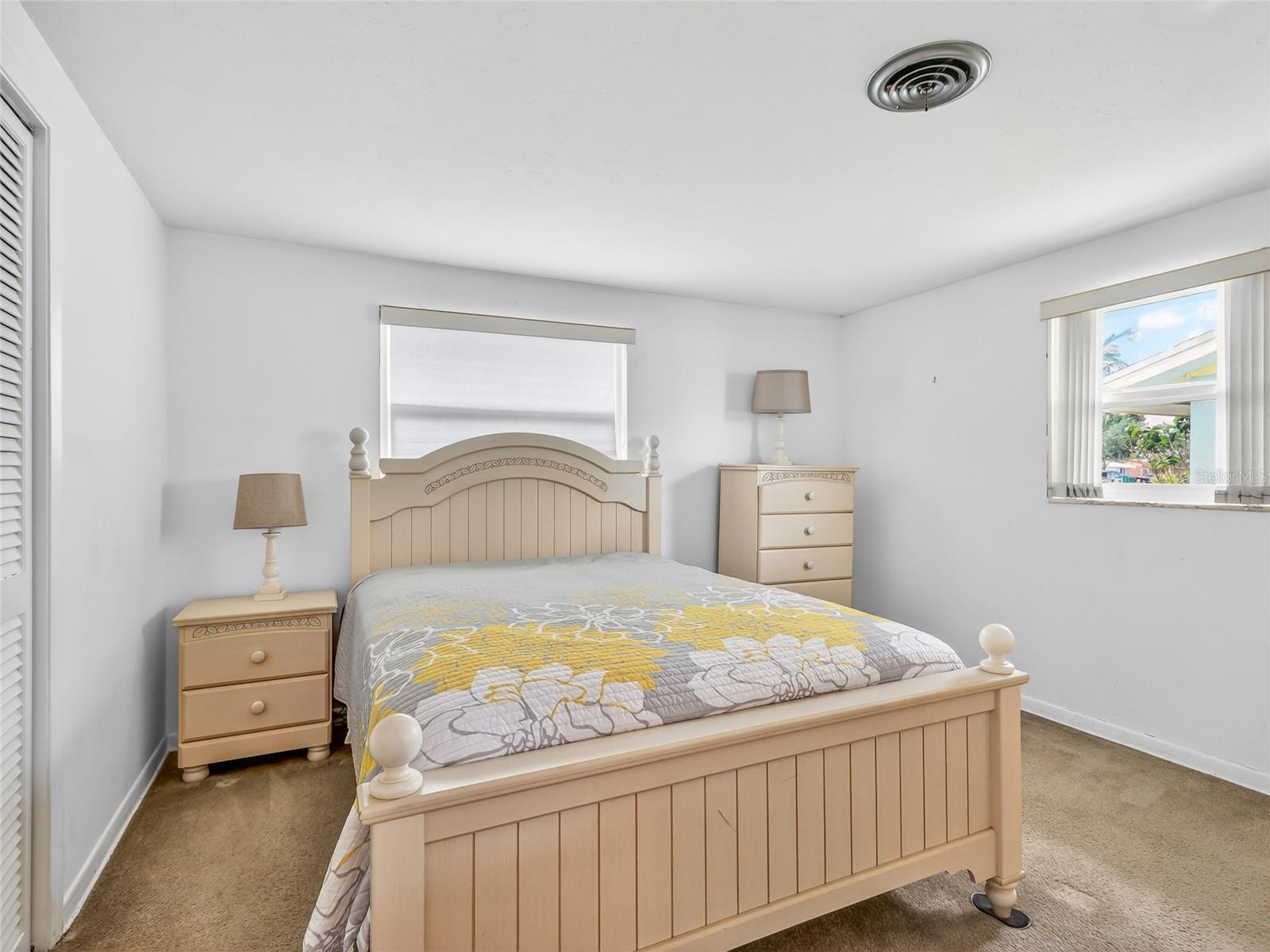 Image 18 of 29 For 3513 Harbor Boulevard