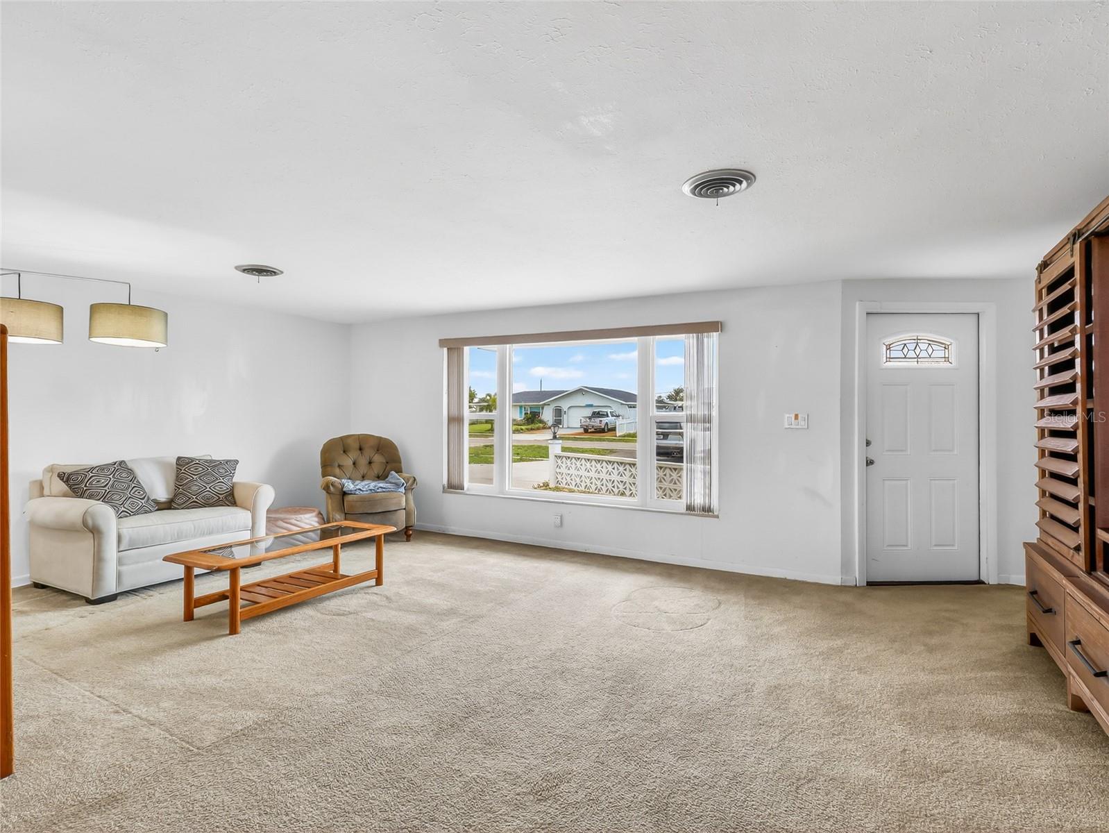 Image 8 of 29 For 3513 Harbor Boulevard